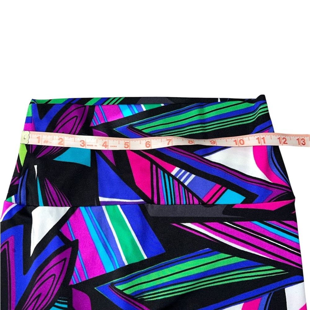K-DEER WOMEN’S high waist geometric colorful pattern size MEDIUM 18” inseam - Picture 4 of 6